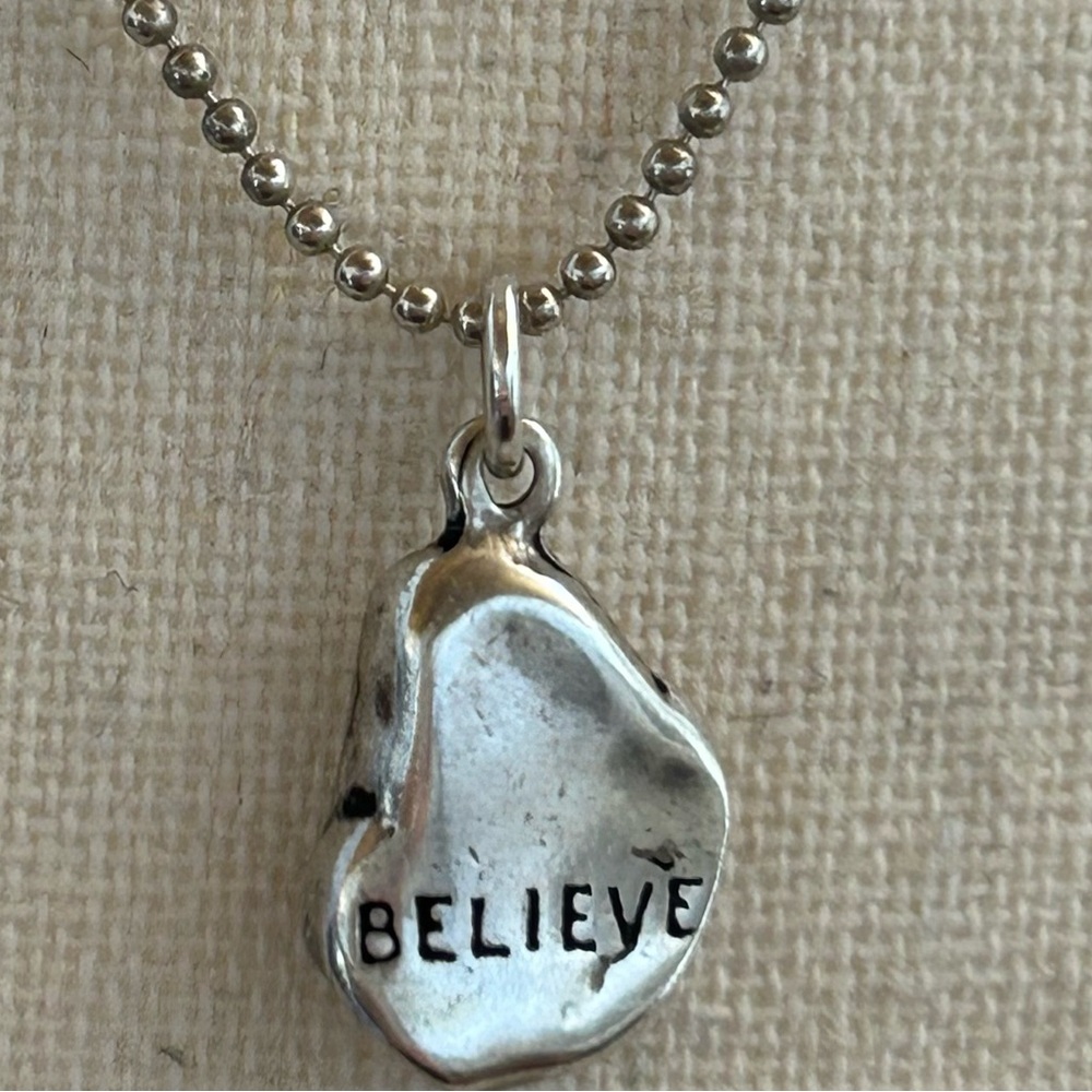 Made in Italy 925 Silver 'Believe' Nugget Pendant Necklace
16” chain